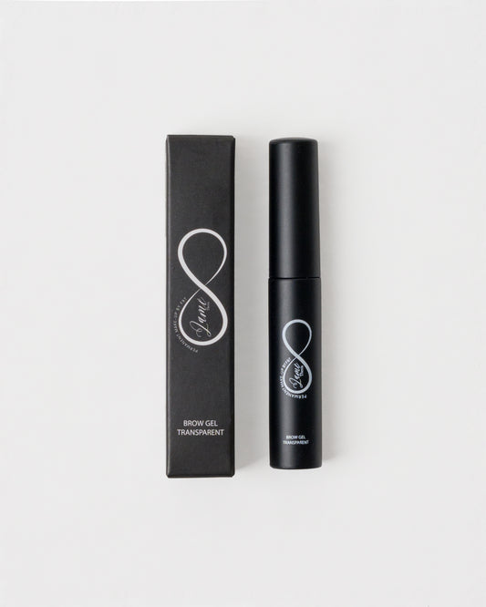 Theris transparent brow gel applied on eyebrows, natural-looking hold and definition for a polished makeup finish